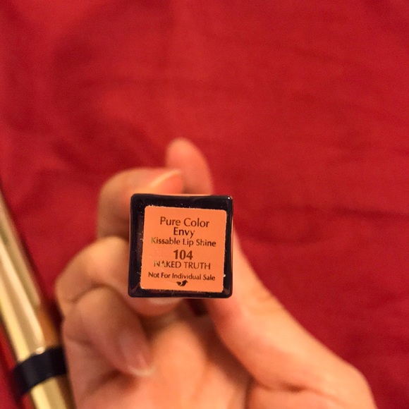 NWT Estée Lauder volume mascara and lipgloss set - Picture 5 of 6